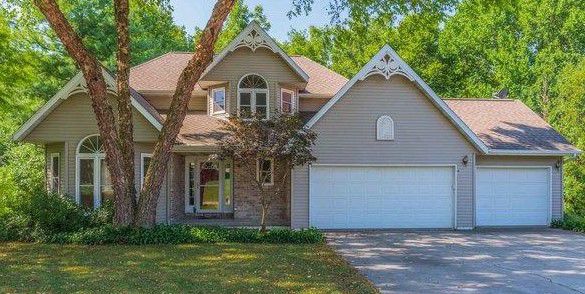 2706 Scogin Creek, Bloomington $259,900